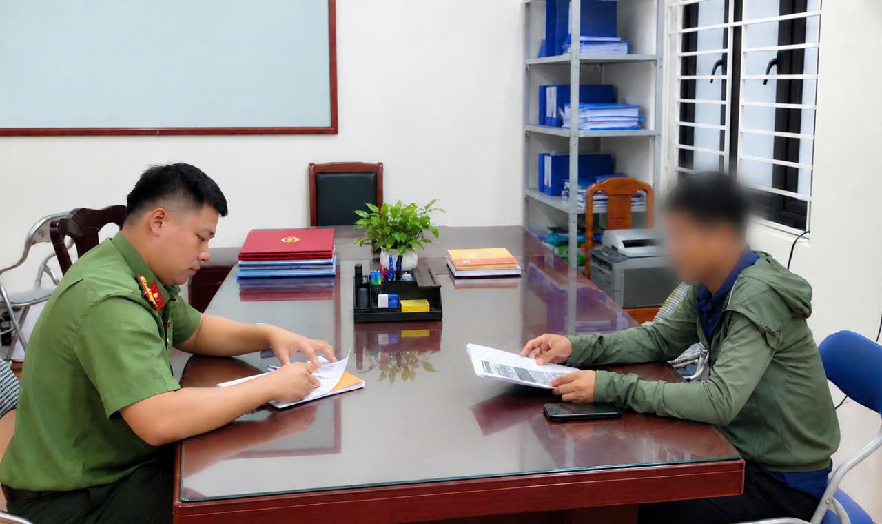 Công an phường An Hải xác minh, nhắc nhở trường hợp bình luận chưa phù hợp trên không gian mạng